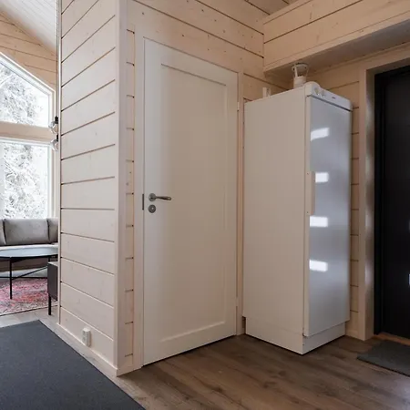 Kuura A8 By Aavalevi * Levi