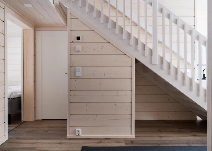 Kuura A8 By Aavalevi Levi